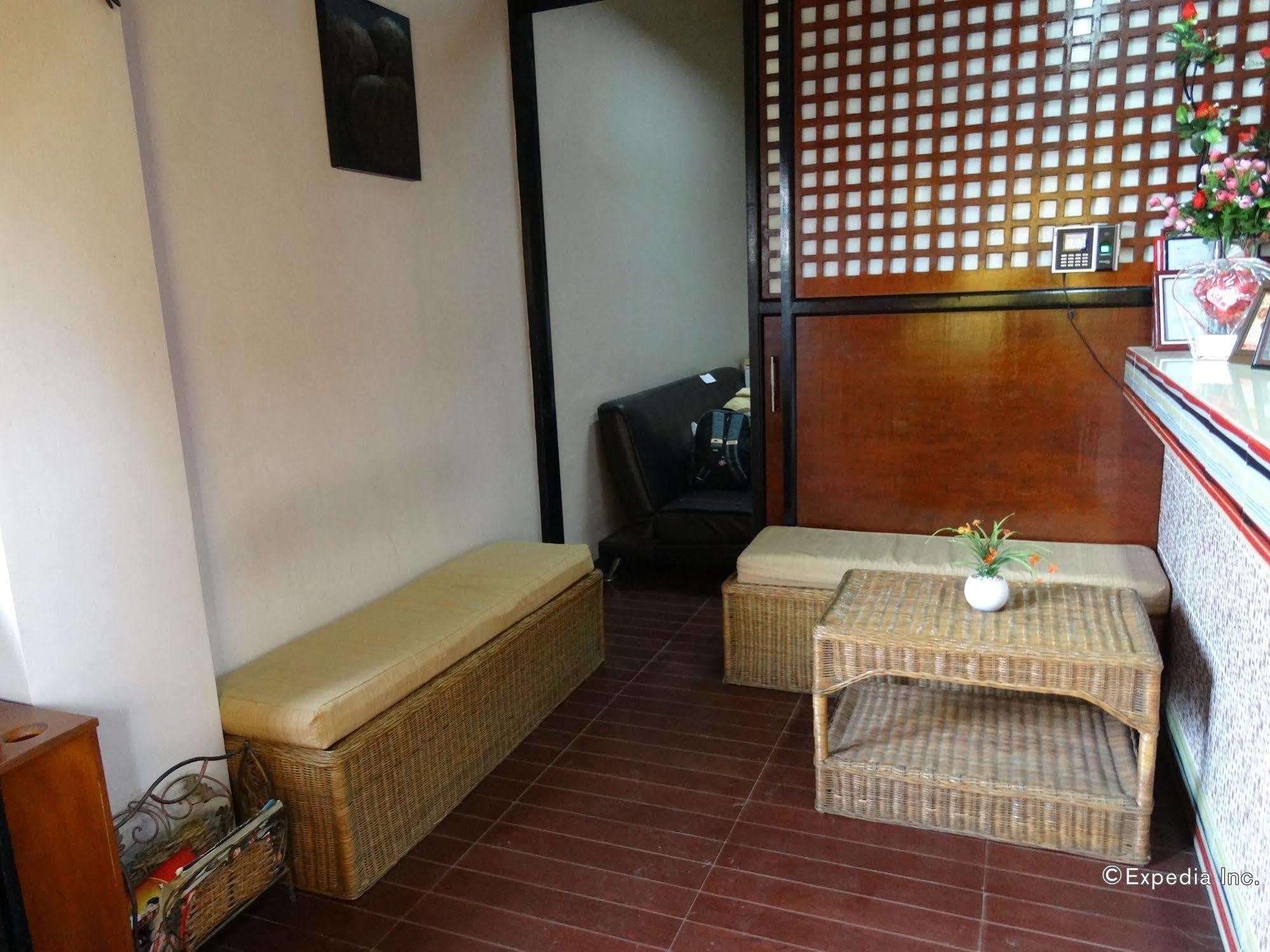 Corazon Tourist Inn Puerto Princesa Exterior foto
