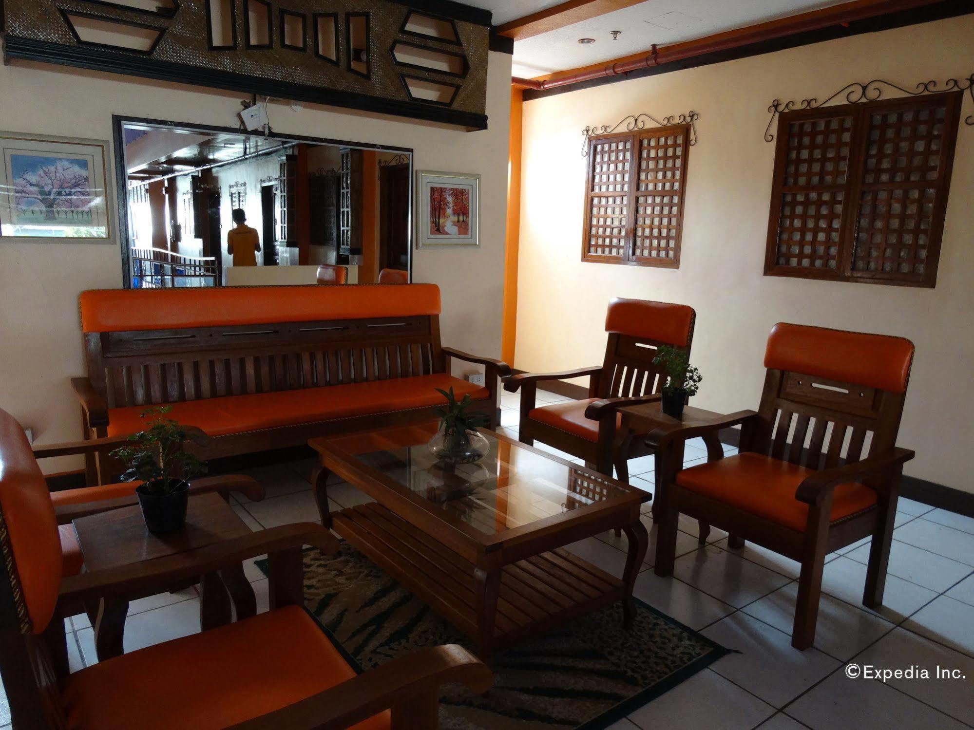 Corazon Tourist Inn Puerto Princesa Exterior foto